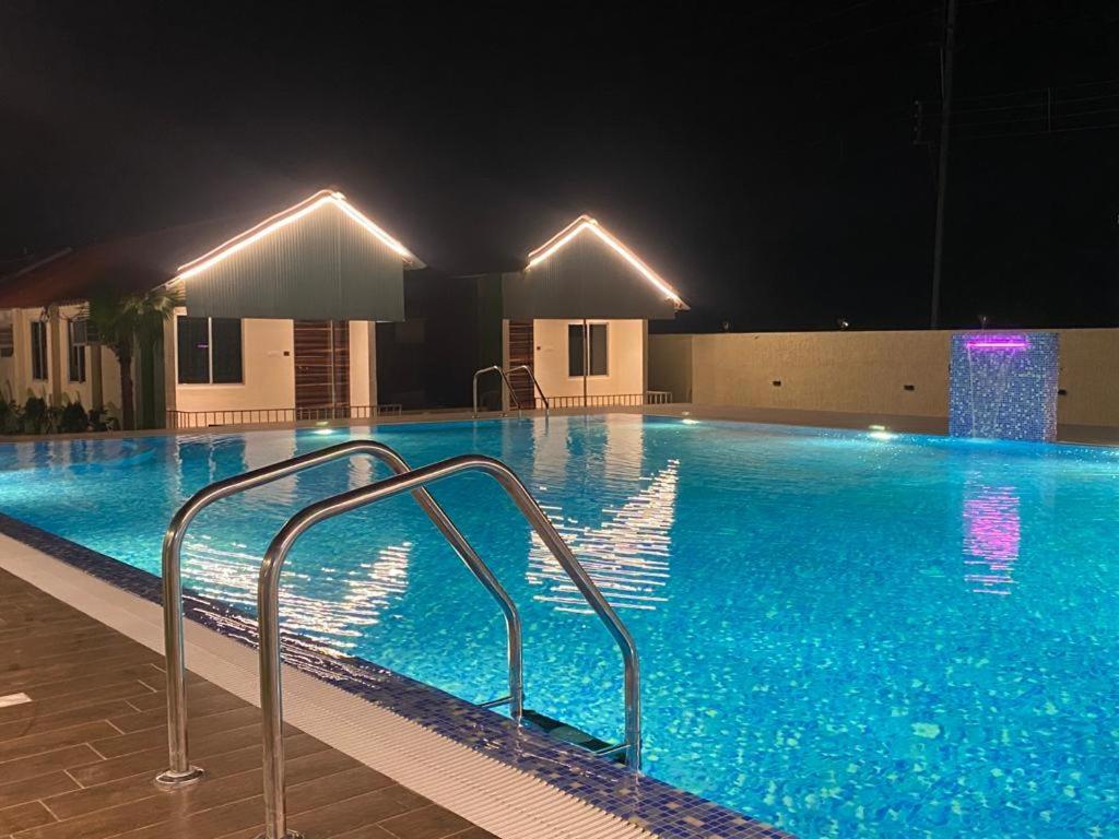 New Mouchak Hotel & Resorts Tajpur Esterno foto
